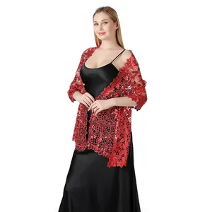Elegante scialle di pizzo floreale con paillettes rosse per feste serali e matrimoni