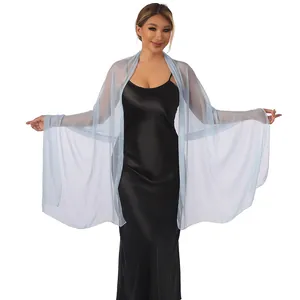 Elegante stola in chiffon azzurro leggero per abito da sera da damigella d'onore