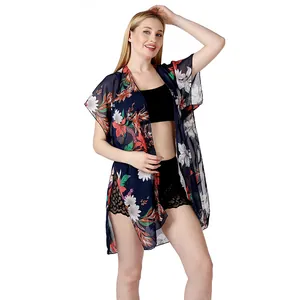 Pareo de playa de gasa con estampado floral, mangas murciélago y tejido ligero suave