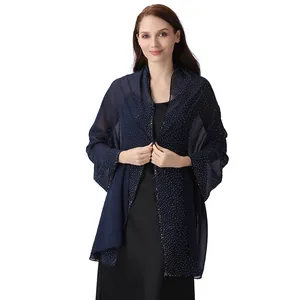 Eleganter marineblauer Chiffon-Schal mit silbernem Sternenmuster für Abendkleider