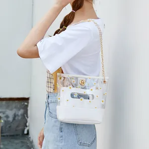 Frische transparente Umhängetasche mit Gänseblümchendruck, Kette und Innentasche