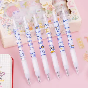 Set di simpatici coltelli artigianali a pressione con motivi di orsi e conigli per DIY.