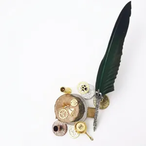Δημιουργικό σετ φτερού χήνας vintage με steampunk γρανάζια για καλλιγραφία