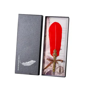 Luxe Europese retro rode ganzenveer dompelpennenset in een elegante zwarte geschenkdoos