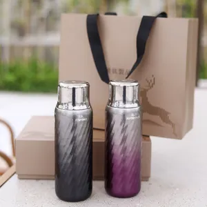 Bouteilles isothermes en titane pur de qualité supérieure avec coffret cadeau de luxe