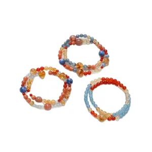 Drei natürliche Edelstein-Armbänder mit Aquamarin, Kyanit und Citrin in bunten Perlen