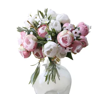 Eleganter künstlicher Pfingstrosenstrauß in Weiß und Rosa für Deko und Hochzeiten