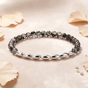 Bracelet élégant en quartz rutilé noir orné de sept grains de riz en argent poli