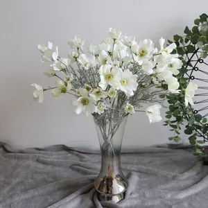 Stelo di Fiori Artificiali di Cosmos in Tessuto di Seta Nordica Finti Coreopsis per Cerimonia di Nozze Tavolo Casa Festa Decorazione Floreale Arrangiamento