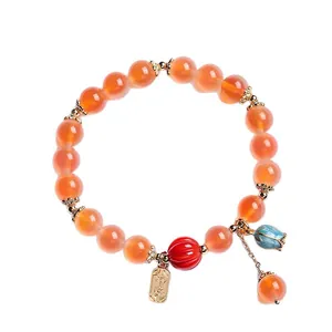 Bracelet en perles d'agate cornaline de style chinois vintage avec breloque muguet