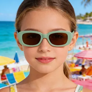 Stylische Vintage-Sonnenbrille mit quadratischem Rahmen für Kinder und UV-Schutz für Reisen