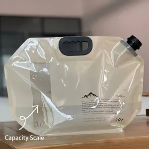 Portable 8L collapsible water bag for outdoor camping and vehicle storage