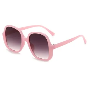 Lunettes de soleil carrées oversize roses élégantes avec verres dégradés pour femmes