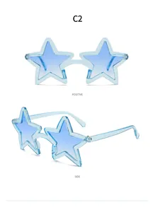 Deux angles montrant la monture de lunettes à paillettes bleues en forme d'étoile