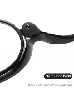 Detailansicht der bequemen Nasenpads bei dieser drehbaren Make-up-Lesebrille.