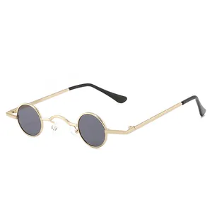 Mini lunettes de soleil rondes en métal rétro avec monture dorée et verres noirs