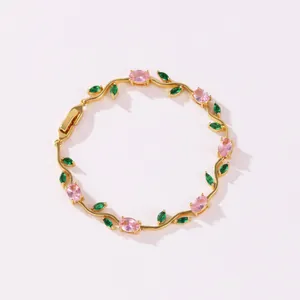 Bracciale a vite tulipano placcato oro con boccioli in zircone rosa e foglie verdi