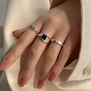 Detaillierte Ansicht von s925 Sterling Silber Ringen mit schwarzem Onyx Stein