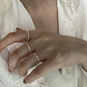 Set di tre anelli sottili scintillanti minimalisti in argento sterling S925 per donna