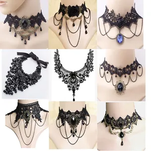 Collana Girocollo in Pizzo Nero Gothic per Donna Bracciale a Mano in Lega Vintage Vittoriana con Strass Anello Gioielli da Festa