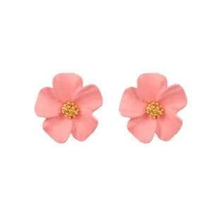 Orecchini a perno con fiori rosa opachi e centro dorato, stile dolce