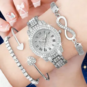 Elegante silberne Quarzuhr mit passendem Strass-Herz-Armband-Set für Damen
