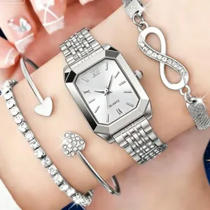 Set orologio al quarzo argento da donna con bracciali infinito e cuore.