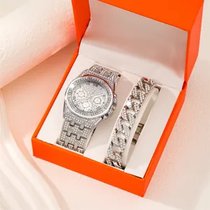 Silberne Iced-Out Hip-Hop-Uhr und Armband-Set für Herren in einer orangen Box
