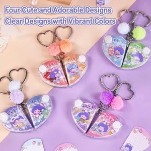 Lot de quatre mini-carnets de notes en forme de cœur avec pompons colorés et illustrations mignonnes