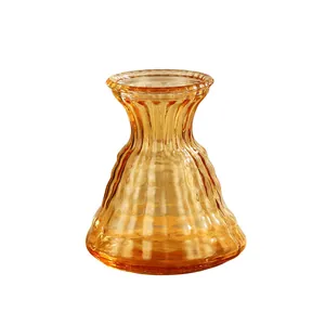 Vaso vintage in vetro a coste ambrato per piante idroponiche e composizioni floreali
