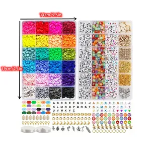 Detailansicht des 7200-teiligen DIY-Schmucksets mit Polymer-Ton Perlen und Buchstaben