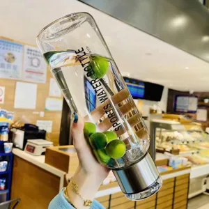 Auslaufsichere Glas-Sporttrinkflasche mit großem Fassungsvermögen und Teesieb