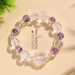 Elegante bracciale in cristallo bianco e ametista con ciondolo a forma di volpe intagliata