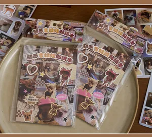 Carnet d'autocollants Evil Chihuahua pour le scrapbooking et les loisirs créatifs, 20 pages