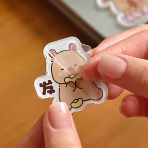Aimant de réfrigérateur mignon capybara en acrylique avec lingot d'or et film