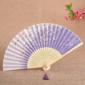 Abanico Plegable Chino para Mujer Satén Degradado y Bambú Abanico de Mano Con Borla Patrón de Flores de Cerezo