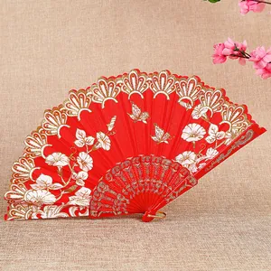 Roter chinesischer Faltfächer mit eleganten weißen Blumen- und Goldfalter-Mustern