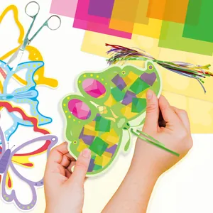 Kit de manualidades atrapasol de mariposa DIY para niños con papel de seda de colores