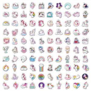 Ein detailliertes Rasterlayout mit 100 verschiedenen süßen und bunten Einhorn-Aufklebern