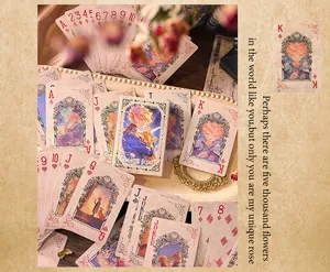 Jeu de cartes à jouer rétro vintage avec de belles illustrations de personnages détails