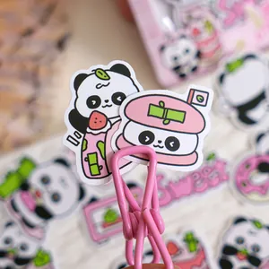 Schattige panda cartoon stickerpakket voor journaling met roze en witte ontwerpen