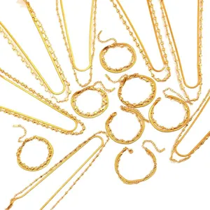Ensemble collier bracelet en acier inoxydable doré avec pendentifs cœur étoile principale