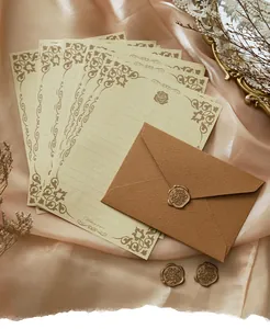 Set de papelería vintage con sobre de lino y papel floral