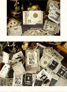 Detail van vintage collage stickers voor scrapbooking met manen en hemelkaarten