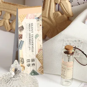 Αυτοκόλλητο βιβλιαράκι για scrapbooking σε vintage στυλ της σειράς τρυφερότητα.