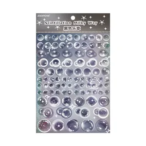 Holografische bubbelstickers vel voor journaling decoratie uit Milky Way serie