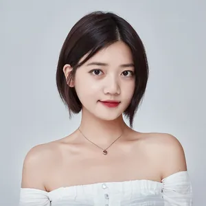 Minimalist Copper Strawberry Quartz Pendant Necklace Women Ins Korean Chic Geometric Gemstone Clavicle Chain Jewelry Gift