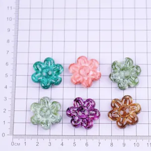 Set mit sechs 28 mm großen Acrylblumenperlen im Vintage-Stil für DIY-Schmuckzubehör