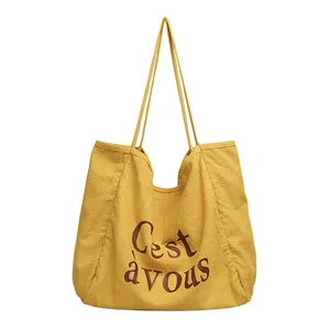 Sac cabas décontracté en lin jaune avec inscription 'C'est à vous' imprimée