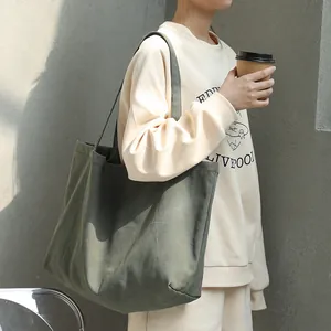 Minimalist olive green canvas tote bag in Japanese forest style for women's daily use